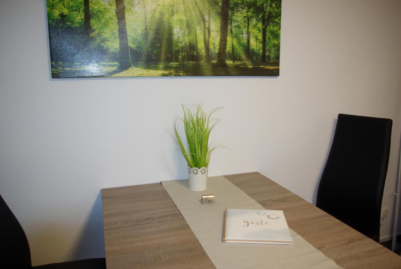 Ferienwohnung Am Hermann 代特莫尔德 外观 照片